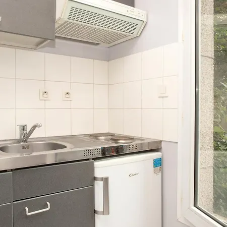 Studio Tres Calme En Plein Centre-ville De Apartment Poitiers